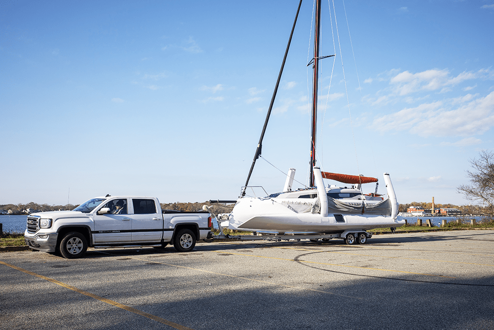 trimaran racing yacht